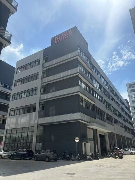 Shenzhen Smart Kitchen Digital Electric Appliances Co., Ltd ligne de production du fabricant