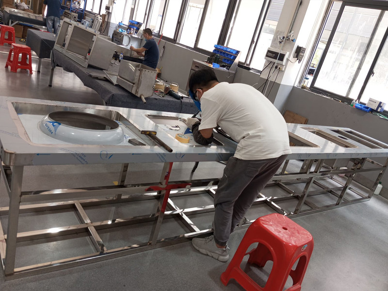 Shenzhen Smart Kitchen Digital Electric Appliance Co., Ltd ligne de production du fabricant