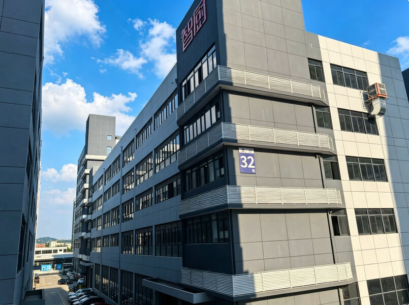 Shenzhen Smart Kitchen Digital Electric Appliance Co., Ltd ligne de production du fabricant